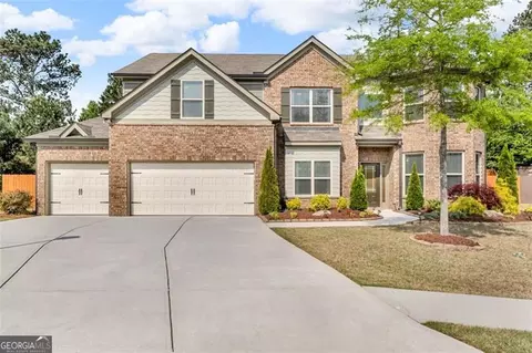 Exterior - 1304 Slate Bend Dr, Dacula, GA 30019 photo 3 of 8