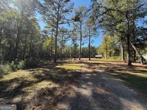 138 2nd St, Concord, GA 30206