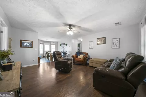 486 Dugdown Rd, Buchanan, GA 30113 photo 3