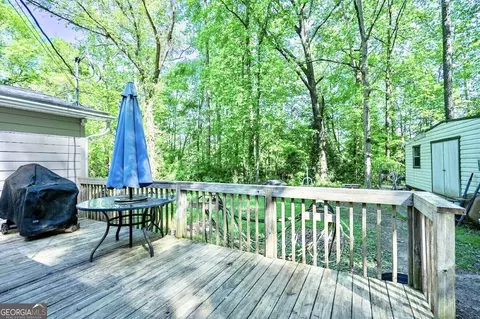 Exterior - 330 Hammett Rd, Lagrange, GA 30241 photo 3 of 3