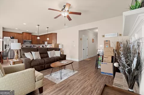106 Thurman Ct, Jackson, GA 30233 photo 16