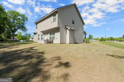 106 Thurman Ct, Jackson, GA 30233 photo 9