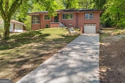 1672 Delowe Dr, Atlanta, GA 30311