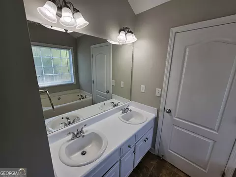 145 Cheyenne Dr, Covington, GA 30016 photo 15