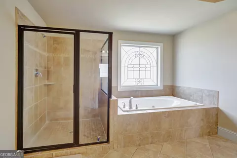 Bath - 3705 Royer Ln, Hampton, GA 30228 photo 5 of 5