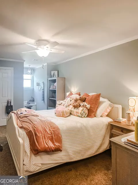 Bedroom - 1370 Cedar Dr, Madison, GA 30650 photo 5 of 7