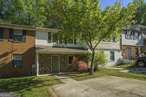 2294 Salt Springs Pl, Austell, GA 30168