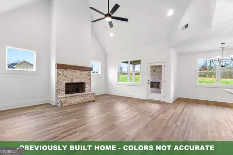 Living - 351 Conner Ln #LOT 7, Williamson, GA 30292 photo 1 of 3