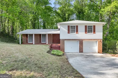 46 Hawkins Store Rd NW, Kennesaw, GA 30144
