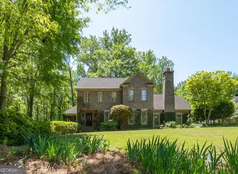 684 Richmond Hill Ct, Macon, GA 31210