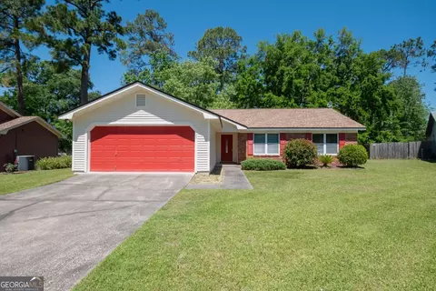 140 Woodvalley Dr, Kingsland, GA 31548