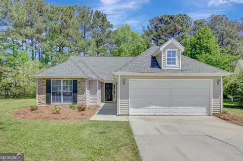 8032 Highland Pkwy, Fairburn, GA 30213