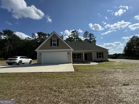 329 Leisure Cir, Pine Mountain, GA 31822