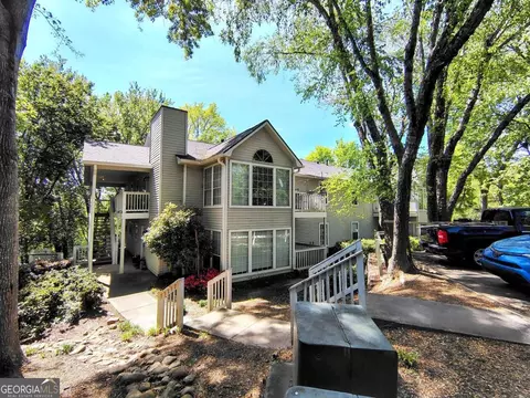 703 Gettysburg Pl, Atlanta, GA 30350