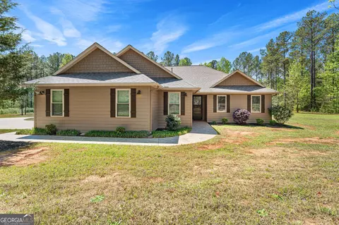 616 Dairy Farm Rd, Fair Play, SC 29643