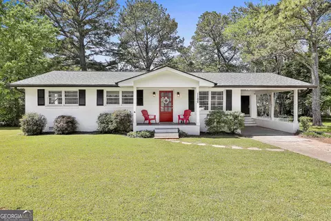 1186 Roscoe Rd, Newnan, GA 30263