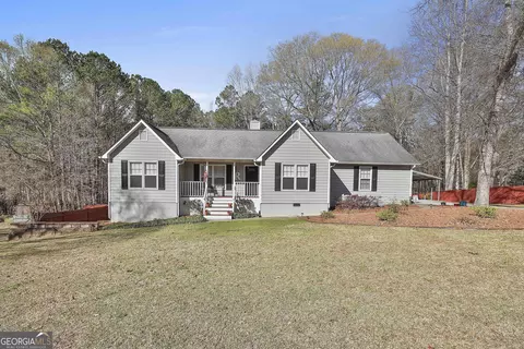 100 Rockland Trl, Sharpsburg, GA 30277