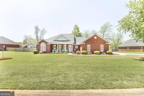 115 Desirable Ln, Perry, GA 31069 photo 2