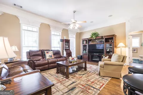 115 Desirable Ln, Perry, GA 31069 photo 9