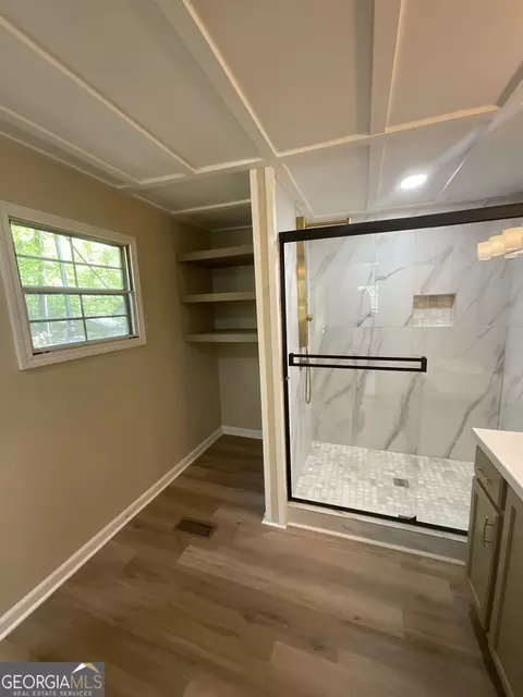 Bath - 369 Lanier Rd, Thomaston, GA 30286 photo 5 of 8