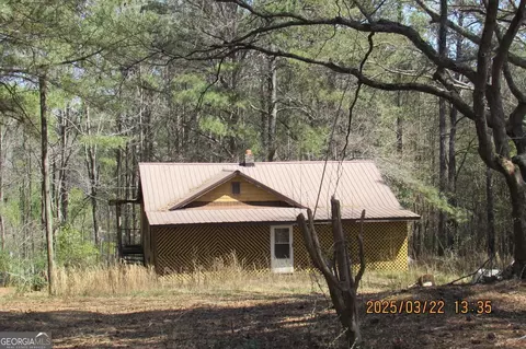 8740 Atlanta Newnan Rd, Chattahoochee Hills, GA 30268