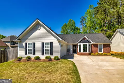 209 Lake Cove Approach, Newnan, GA 30265