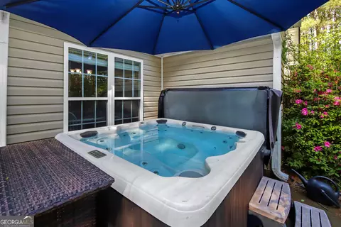 Exterior - 133 Copper Creek Dr, Lagrange, GA 30240 photo 5 of 8