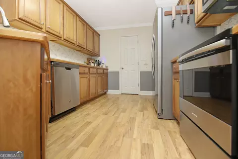 Kitchen - 133 Copper Creek Dr, Lagrange, GA 30240 photo 2 of 2