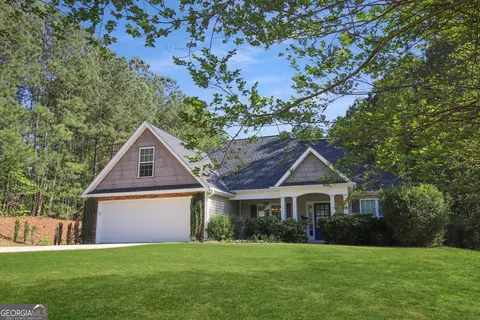 Exterior - 133 Copper Creek Dr, Lagrange, GA 30240 photo 6 of 8