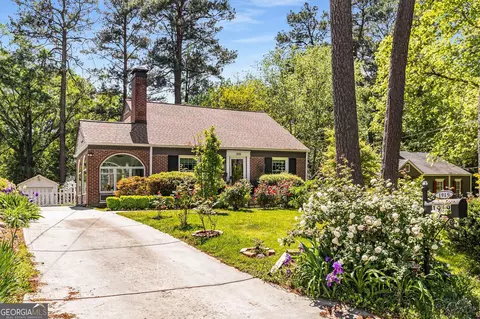 1919 Edinburgh Ter NE, Atlanta, GA 30307