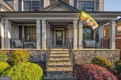 2270 Abbey Cove Ct, Marietta, GA 30062