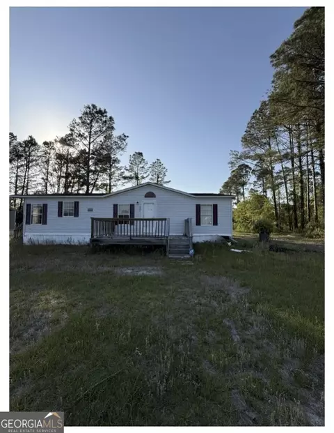 256 Barn Rd, Jesup, GA 31545