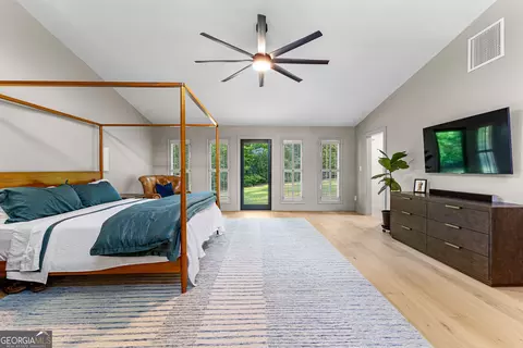Bedroom - 721 Ridgecrest Rd, Lagrange, GA 30240 photo 2 of 9