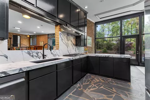 Kitchen - 721 Ridgecrest Rd, Lagrange, GA 30240 photo 3 of 6