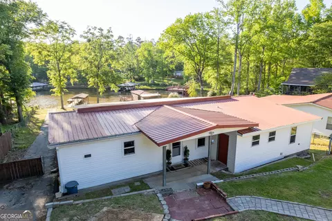154 Possum Point Dr, Eatonton, GA 31024