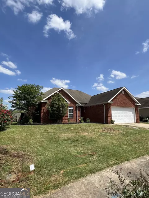 206 Faybrook Dr, Byron, GA 31008