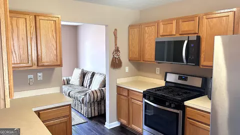 Kitchen - 156 Roosevelt Blvd, Jackson, GA 30233 photo 2 of 2