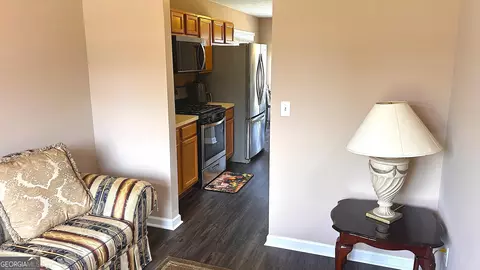Entry Way - 156 Roosevelt Blvd, Jackson, GA 30233 photo 2 of 2