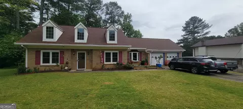 4662 Burns Rd, Lilburn, GA 30047