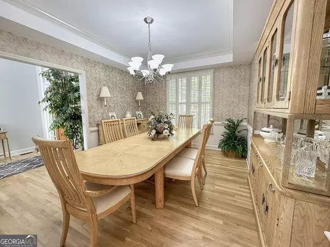 Dining - 305 Canterbury Dr, Lagrange, GA 30241 photo 2 of 3