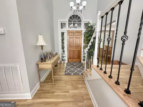 Entry Way - 305 Canterbury Dr, Lagrange, GA 30241 photo 1 of 3
