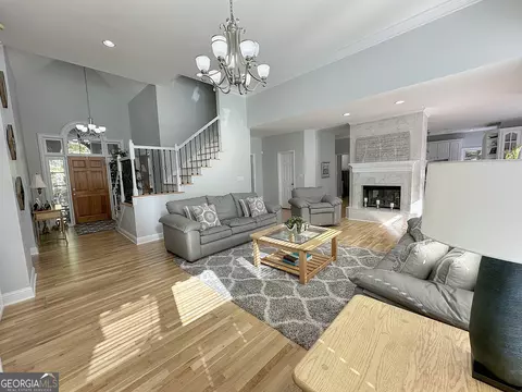 Other - 305 Canterbury Dr, Lagrange, GA 30241 photo 1 of 15
