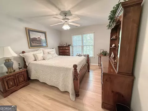 Bedroom - 305 Canterbury Dr, Lagrange, GA 30241 photo 6 of 6