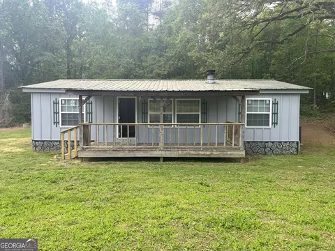 261 S Red Rock Rd, Toccoa, GA 30577 photo 2