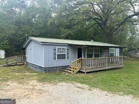 261 S Red Rock Rd, Toccoa, GA 30577