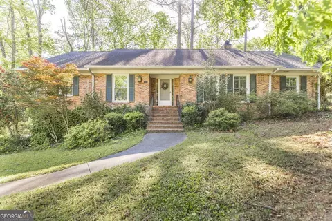 1933 Birchwood Way, Macon, GA 31211