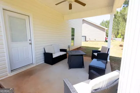 417 Haddenham Ct, Perry, GA 31069 photo 16