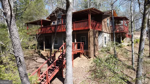 882 Amys Ford Trl, Cleveland, GA 30528