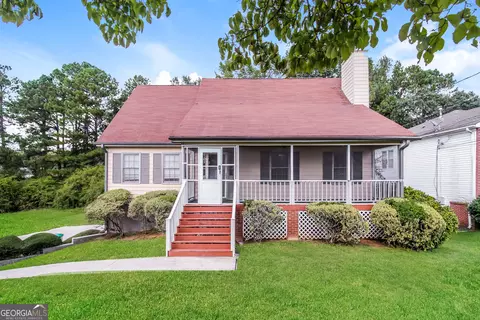 6024 S Deshon Ct, Lithonia, GA 30058