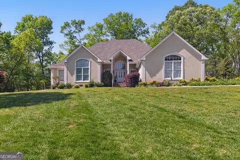 104 Whitetail Ln, Demorest, GA 30535